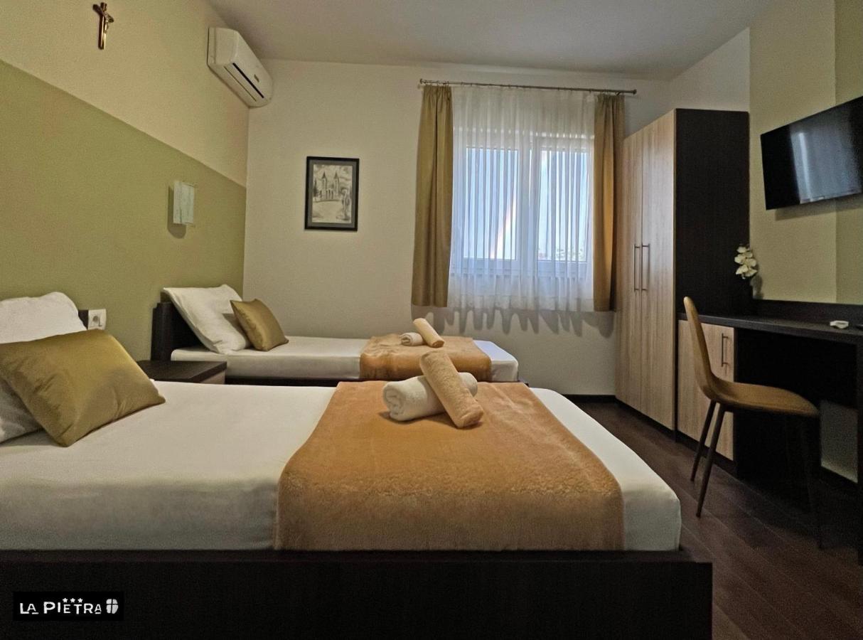 La Pietra Family Hotel Međugorje Δωμάτιο φωτογραφία
